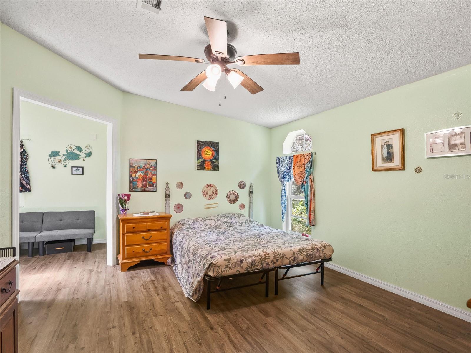 COUNTRYSIDE LAKES - Residential