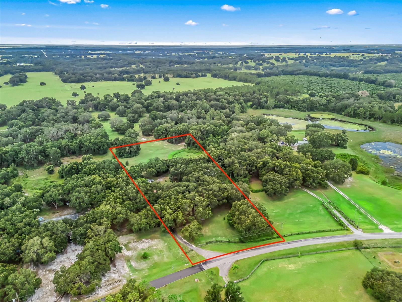 COUNTRYSIDE LAKES - Residential