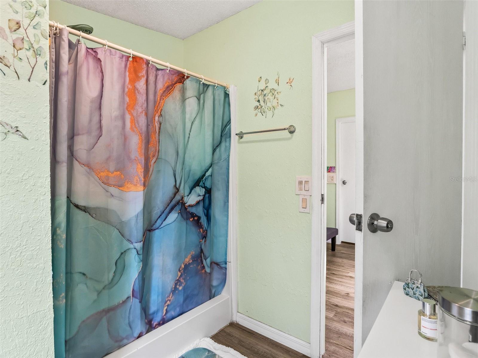 COUNTRYSIDE LAKES - Residential