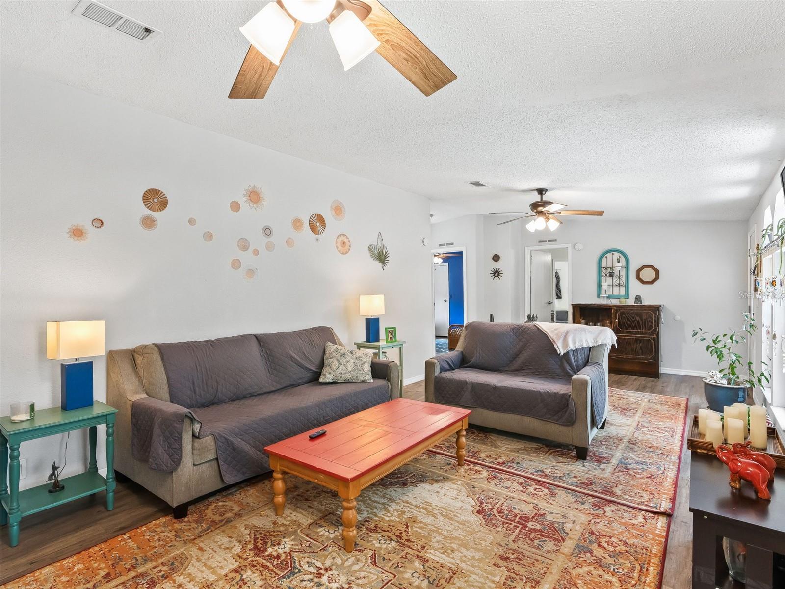 COUNTRYSIDE LAKES - Residential