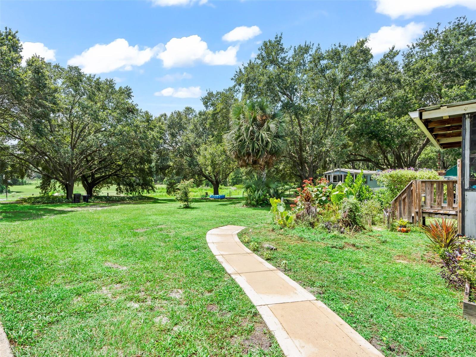 COUNTRYSIDE LAKES - Residential