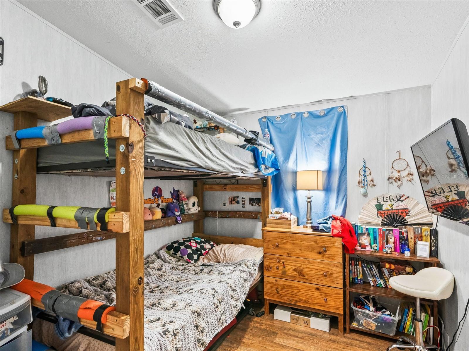 COUNTRYSIDE LAKES - Residential