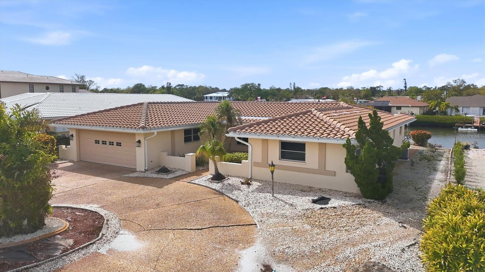 ENGLEWOOD ISLES SUB - Residential