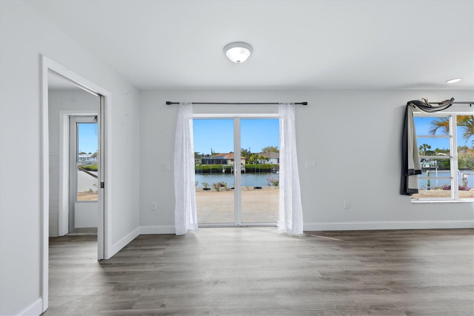 ENGLEWOOD ISLES SUB - Residential