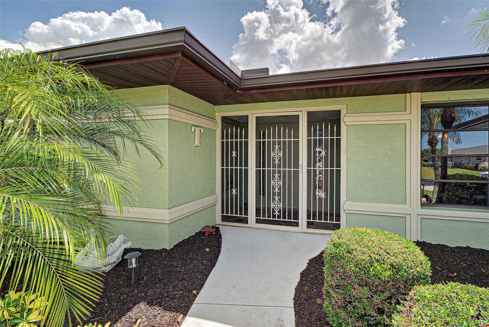 JACARANDA WEST COUNTRY CLUB VILLAGE - Residential