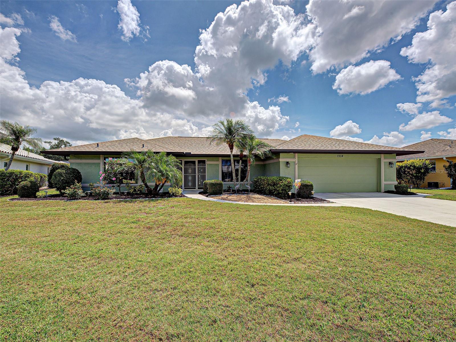 JACARANDA WEST COUNTRY CLUB VILLAGE - Residential