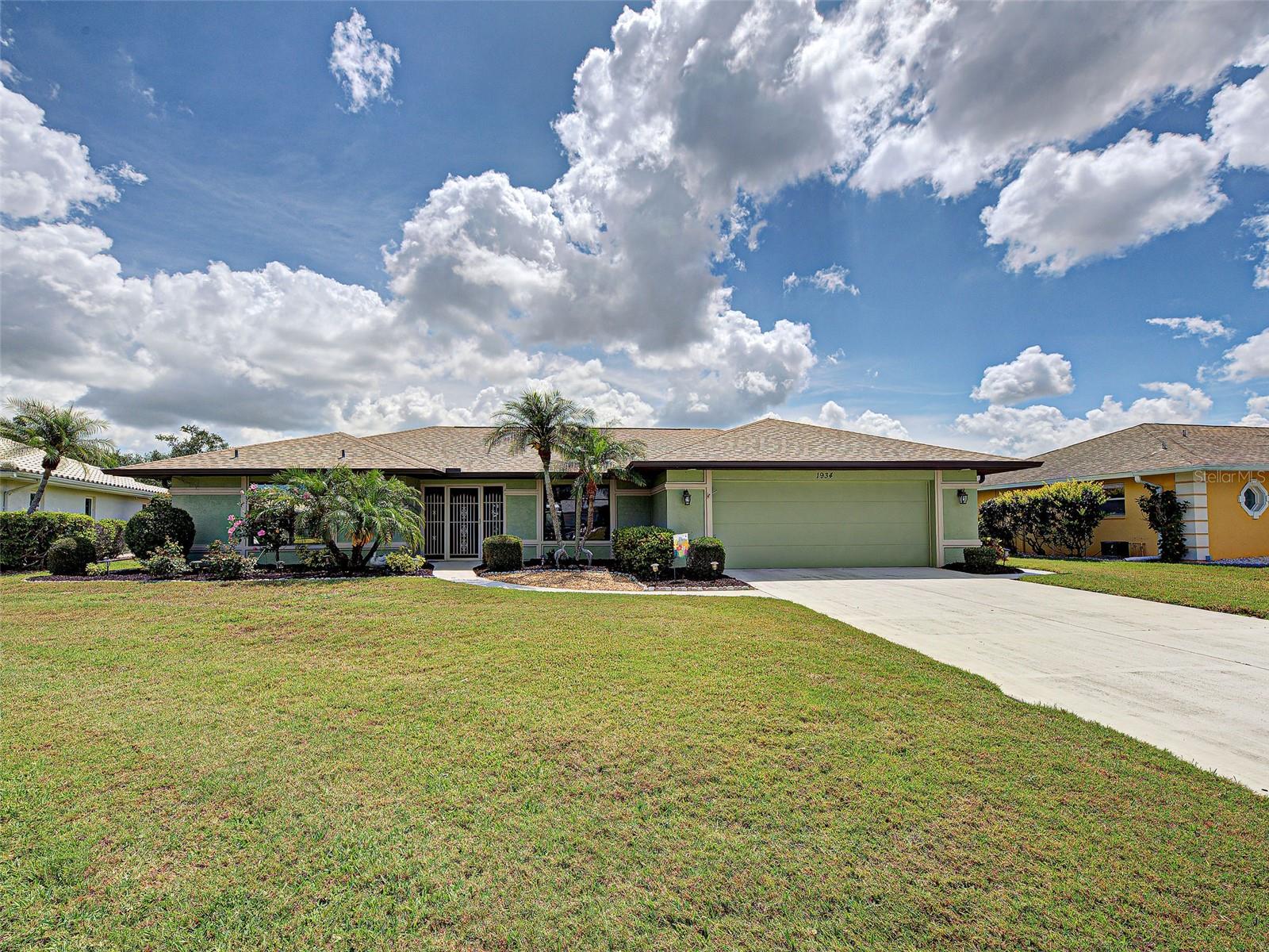 JACARANDA WEST COUNTRY CLUB VILLAGE - Residential