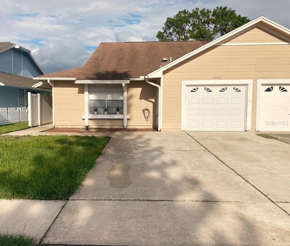 Convenient and comfortable 3 bedroom, 2 bathroom Half-Duplex home. Renovated kitchen with Quartz countertops; Kitchen with breakfast nook; Upgraded bathrooms; New ceiling fans and lights; New room doors; New window blinds; Whole house re pipe 2019; Water heater 2019; AC 2021; New garage door Sep. 2020; Tiles through-out the house. Interior and Exterior paint 2022; Screened patio overlooks the large fenced backyard. Water view from the great room and back patio; Split floor plan; High ceiling, one car garage. Close to Waterford Lakes Town Center, UCF, Orlando International Airport, and Downtown Orlando.