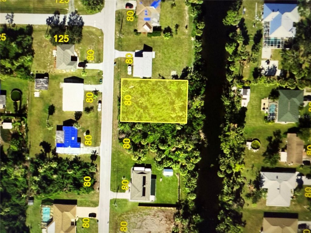 Photo of 1402 Yorkshire Street, Port Charlotte, FL 33952 (MLS # C7518459)