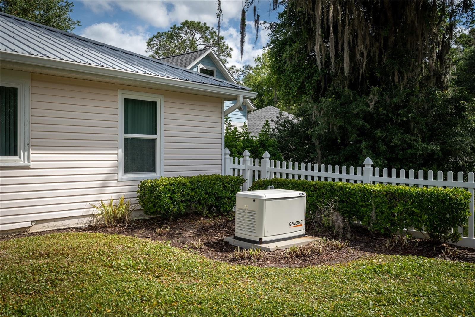 QUAIL HOLLOW ON THE RIVER - Residential