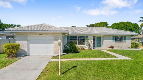 Photo of 2549 Wynnewood Drive, Clearwater, FL 33763 (MLS # TB8490284)