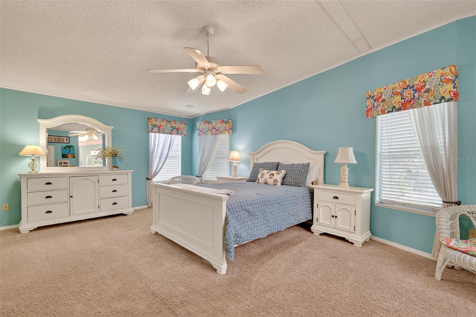 TAVARES FOX RUN MOBILE HOME - Residential