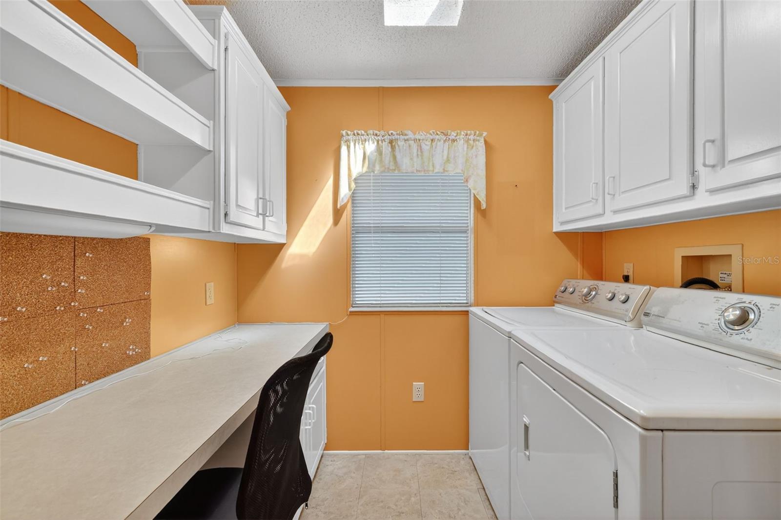 TAVARES FOX RUN MOBILE HOME - Residential