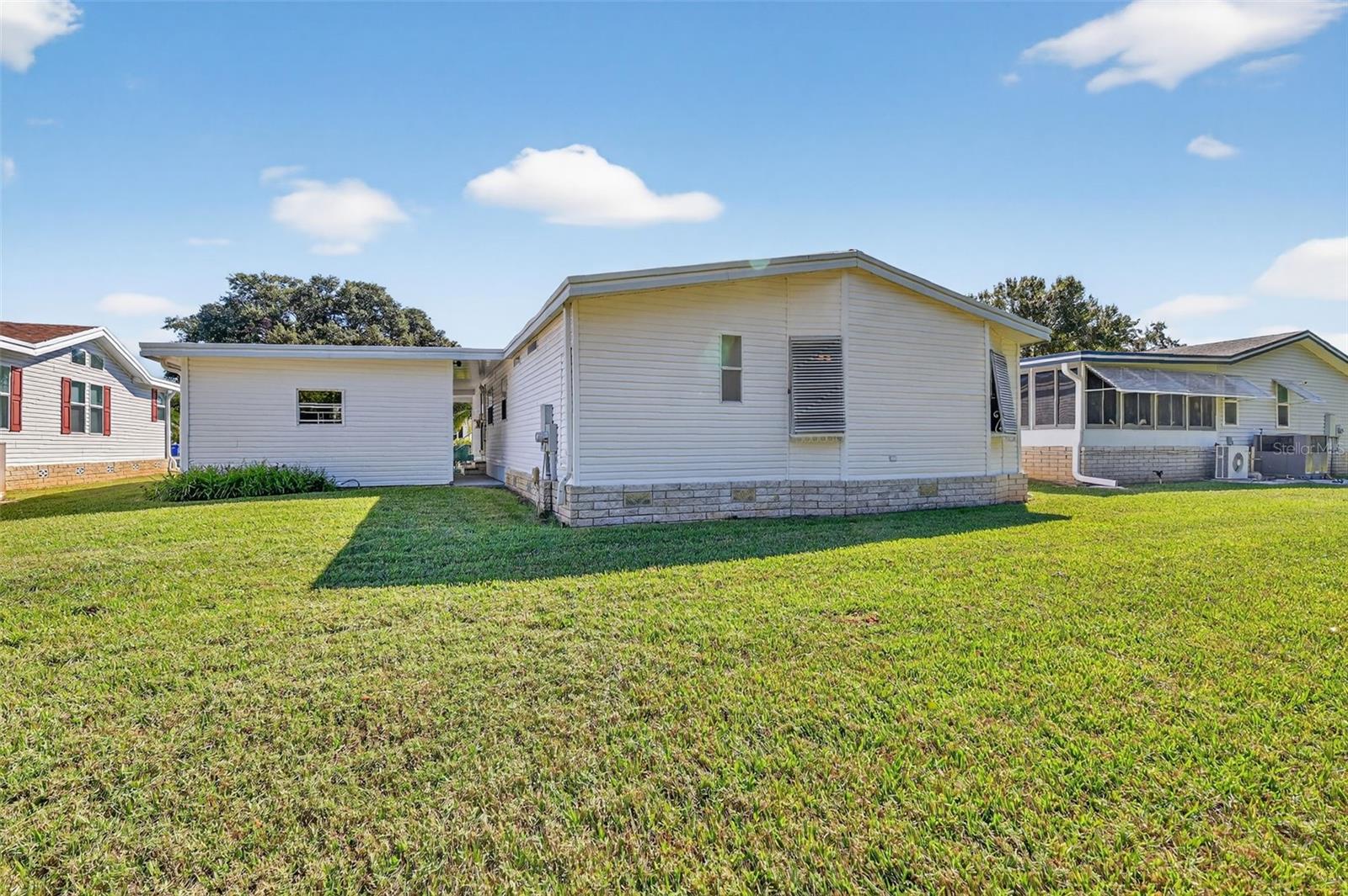 3530 MANATEE ROAD