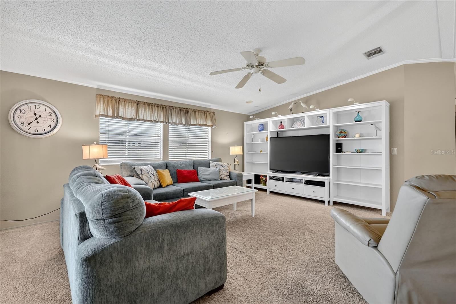 TAVARES FOX RUN MOBILE HOME - Residential