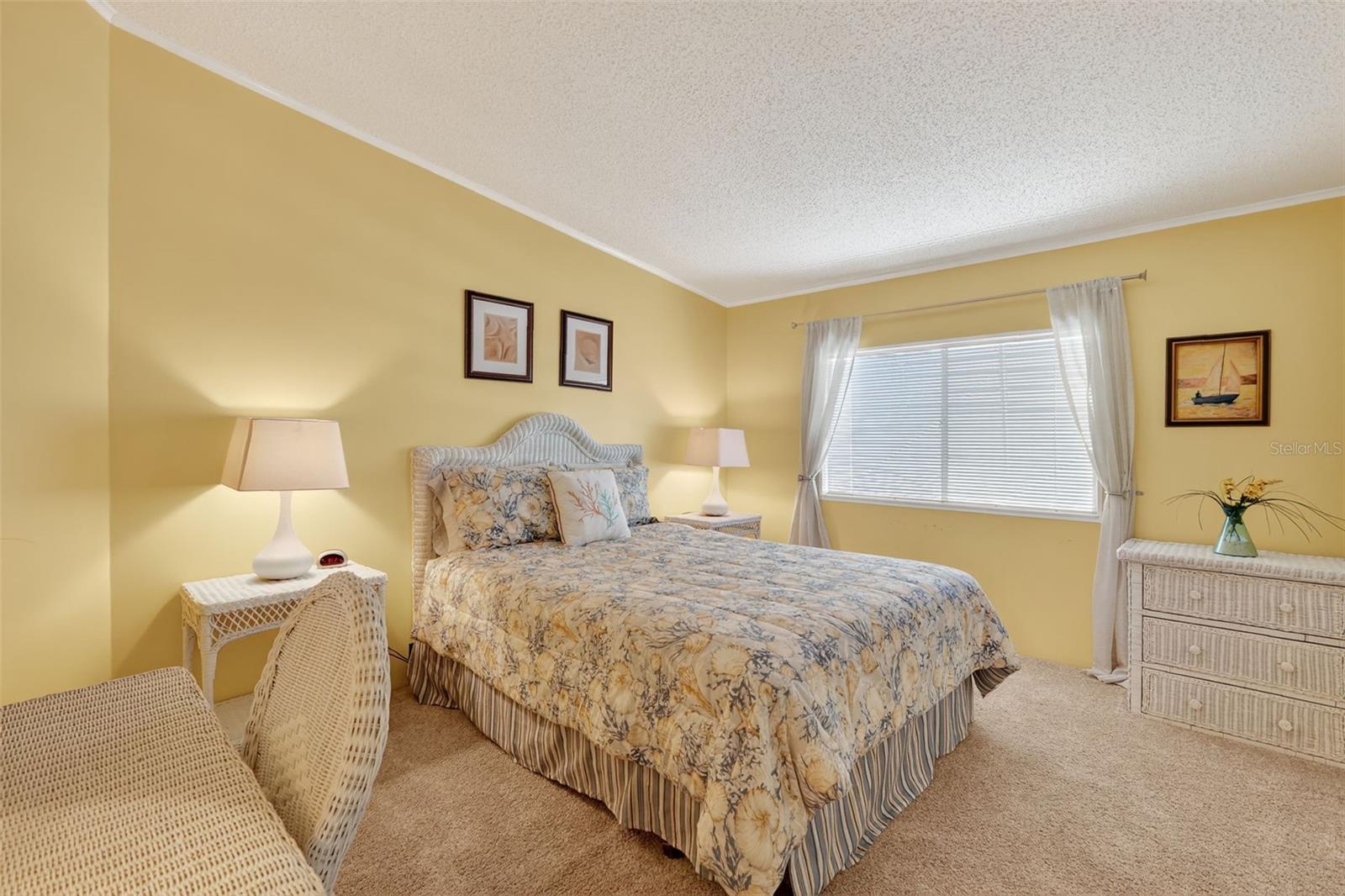 TAVARES FOX RUN MOBILE HOME - Residential