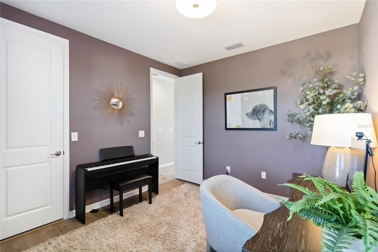 PALMERO - Residential Lease