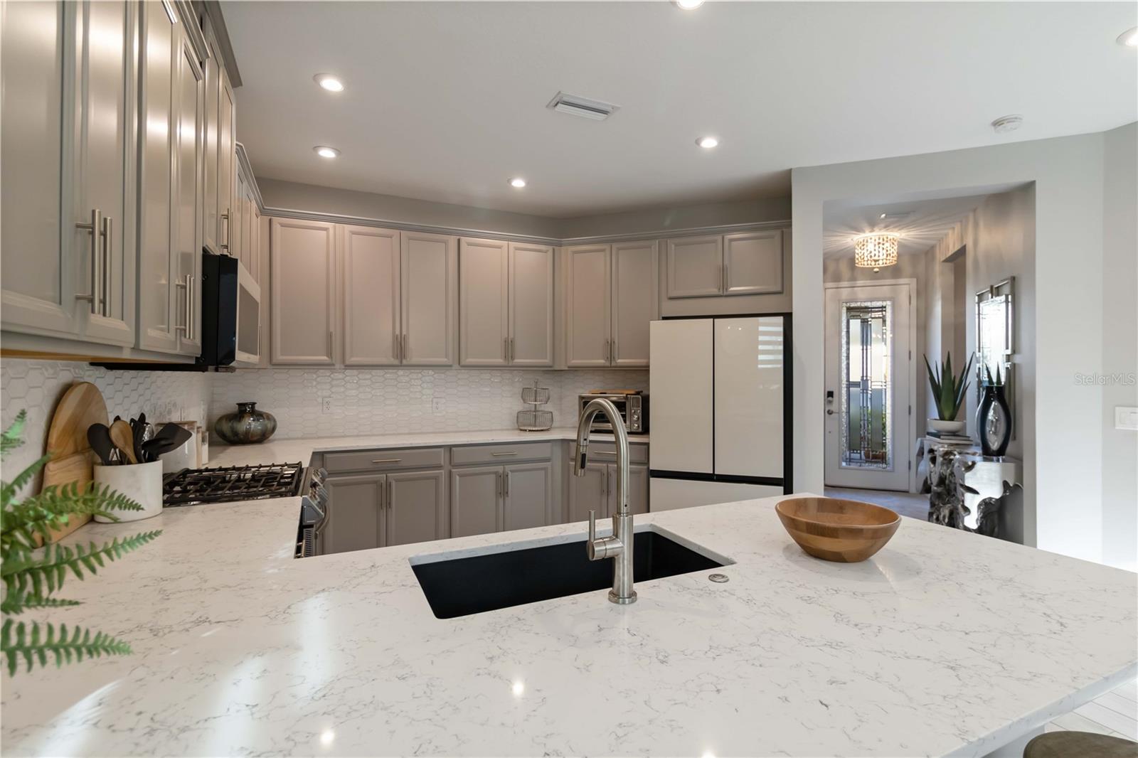 PALMERO - Residential Lease