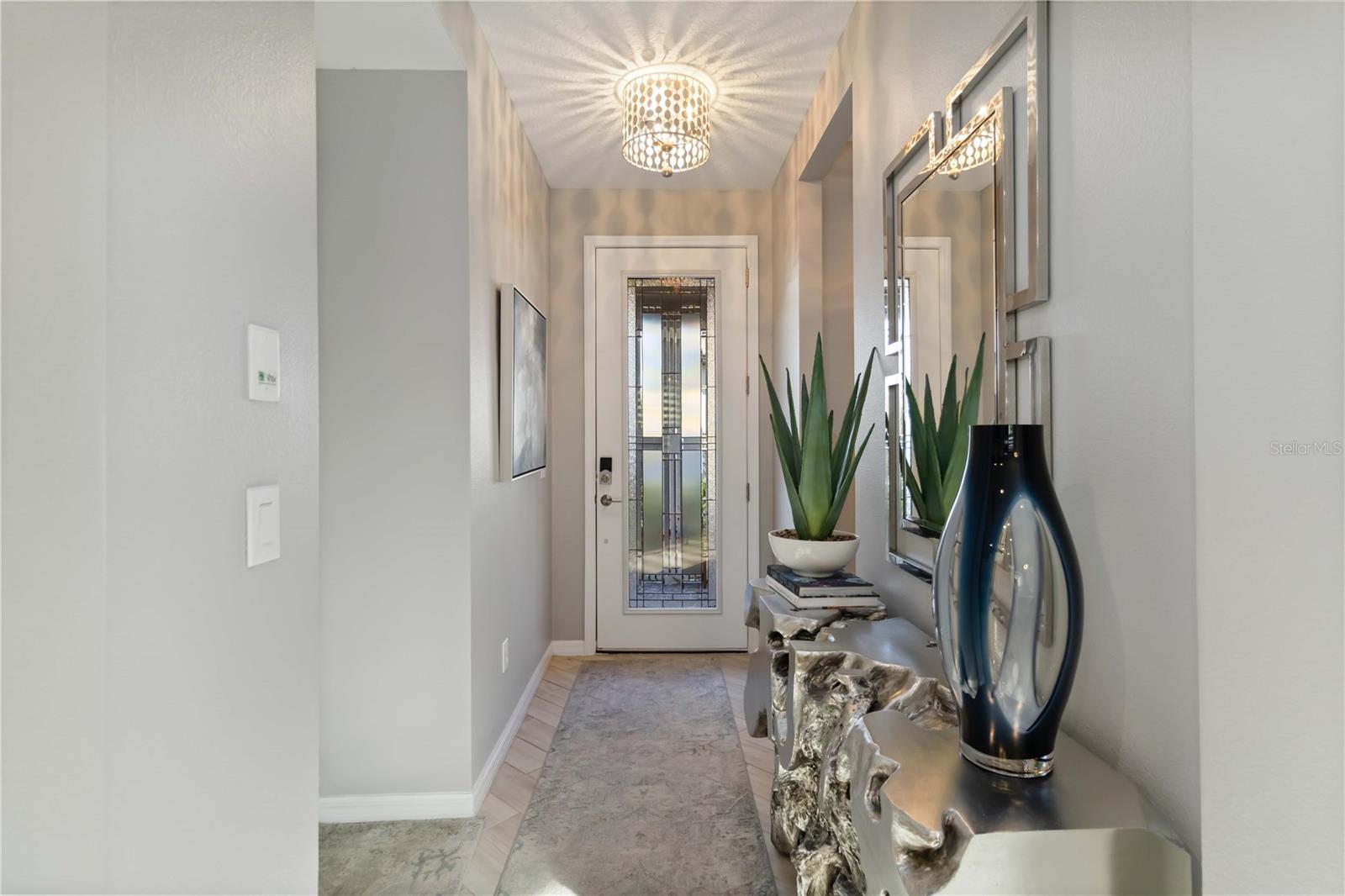 PALMERO - Residential Lease