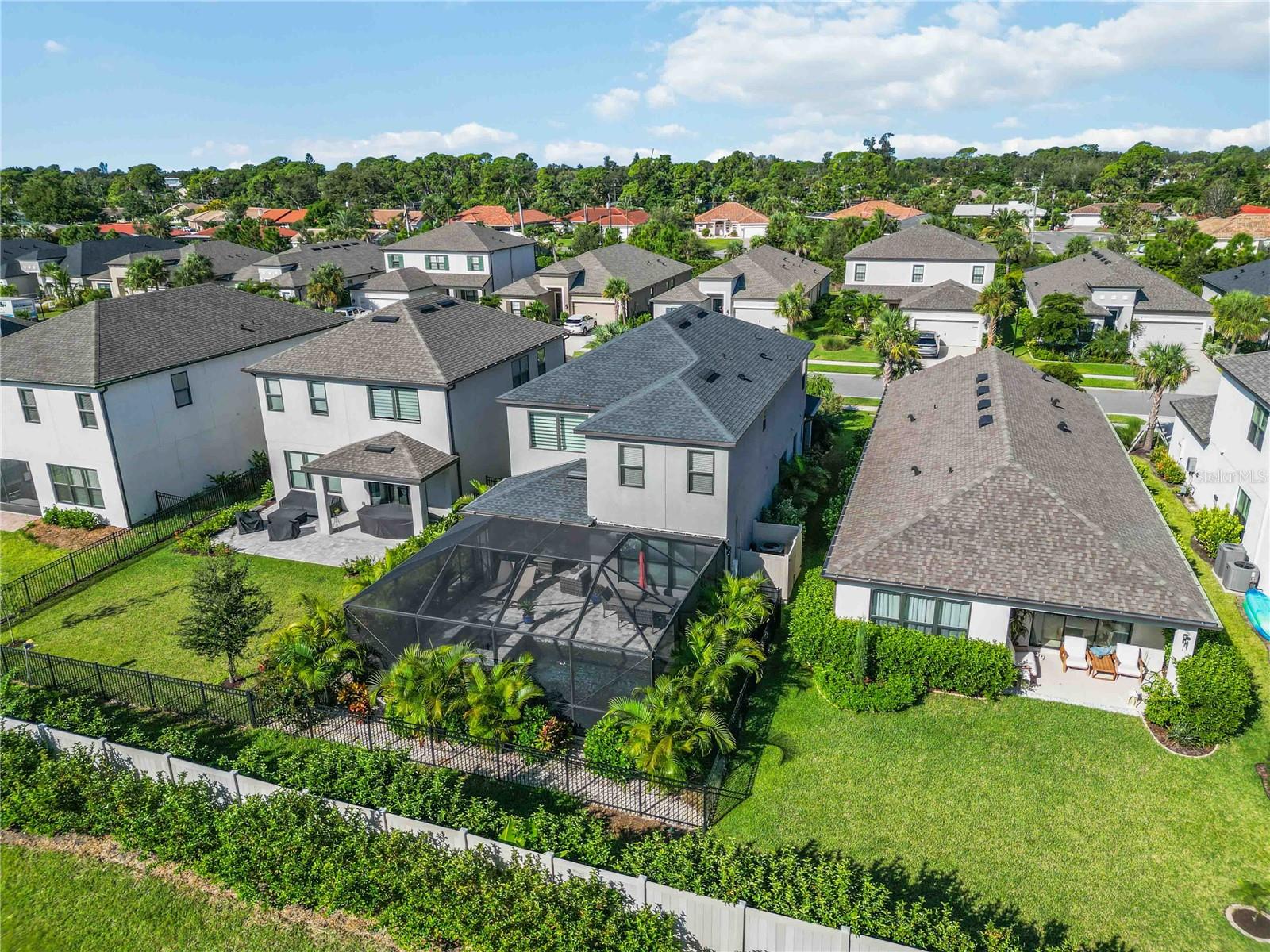 PALMERO - Residential Lease