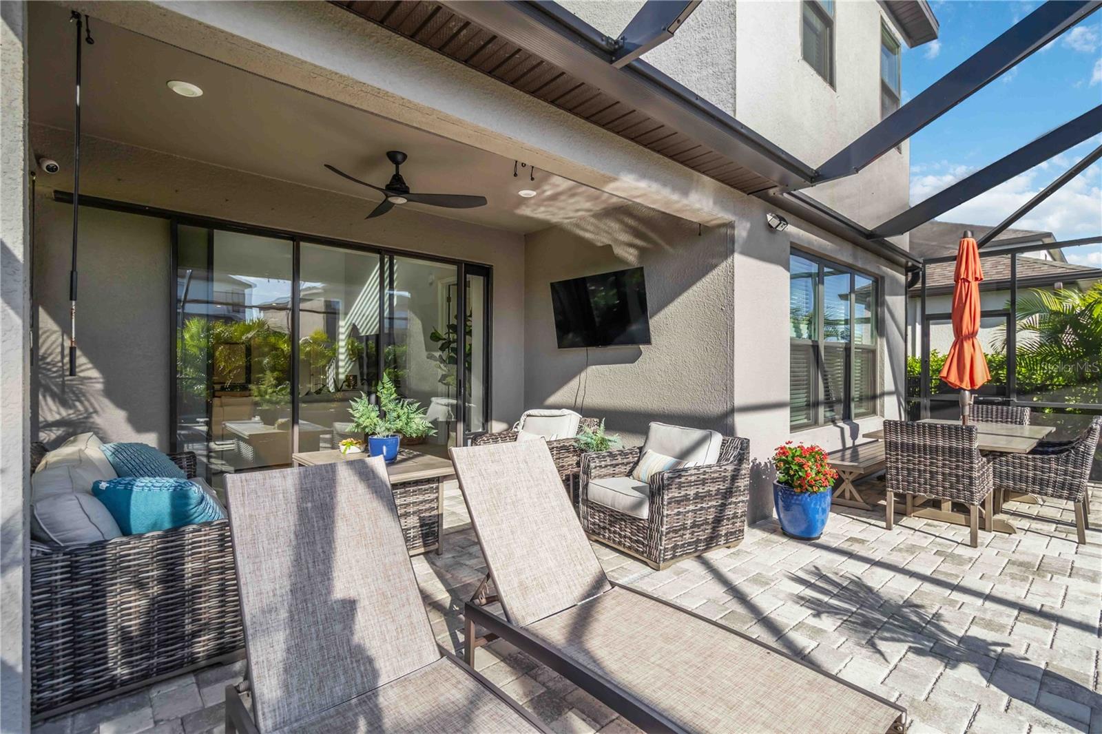 PALMERO - Residential Lease