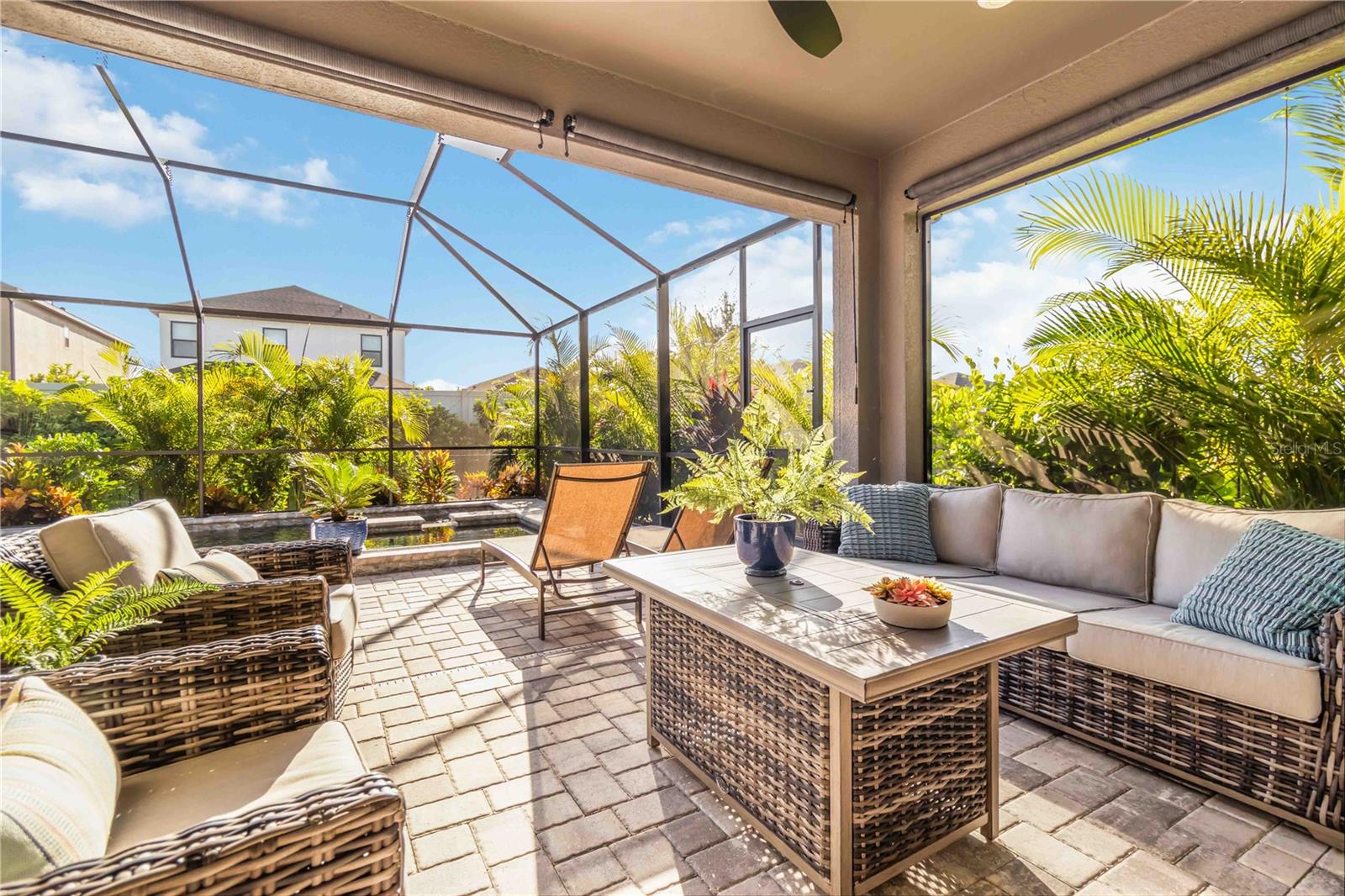 PALMERO - Residential Lease