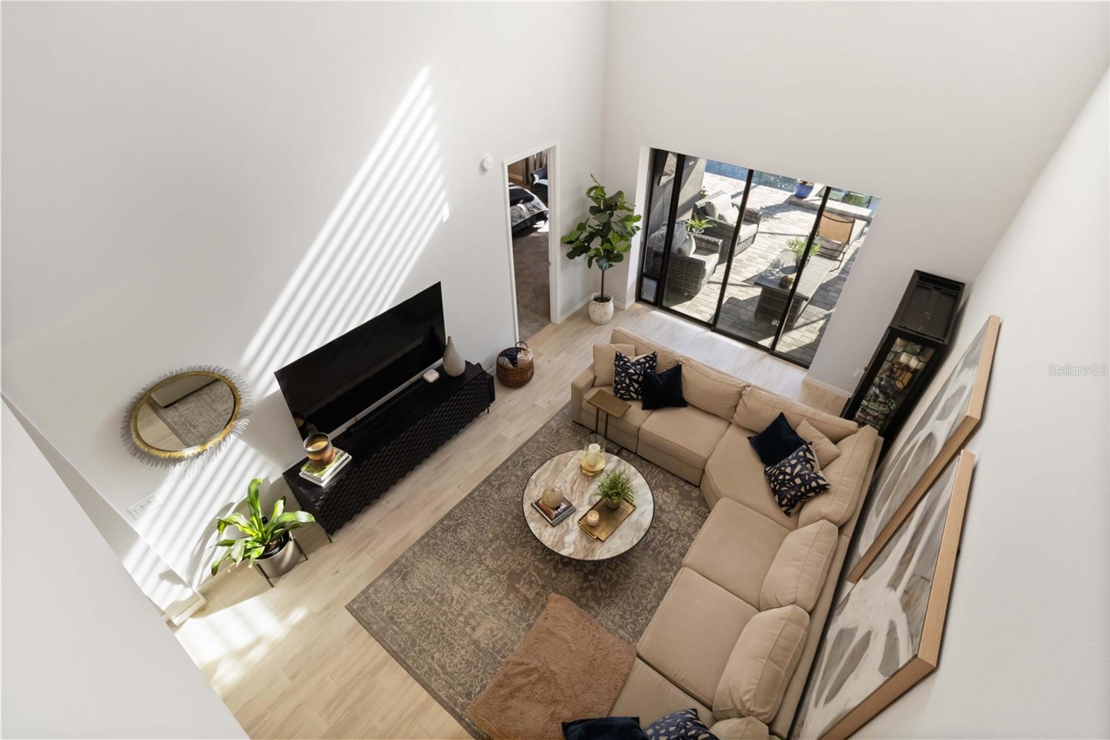 PALMERO - Residential Lease