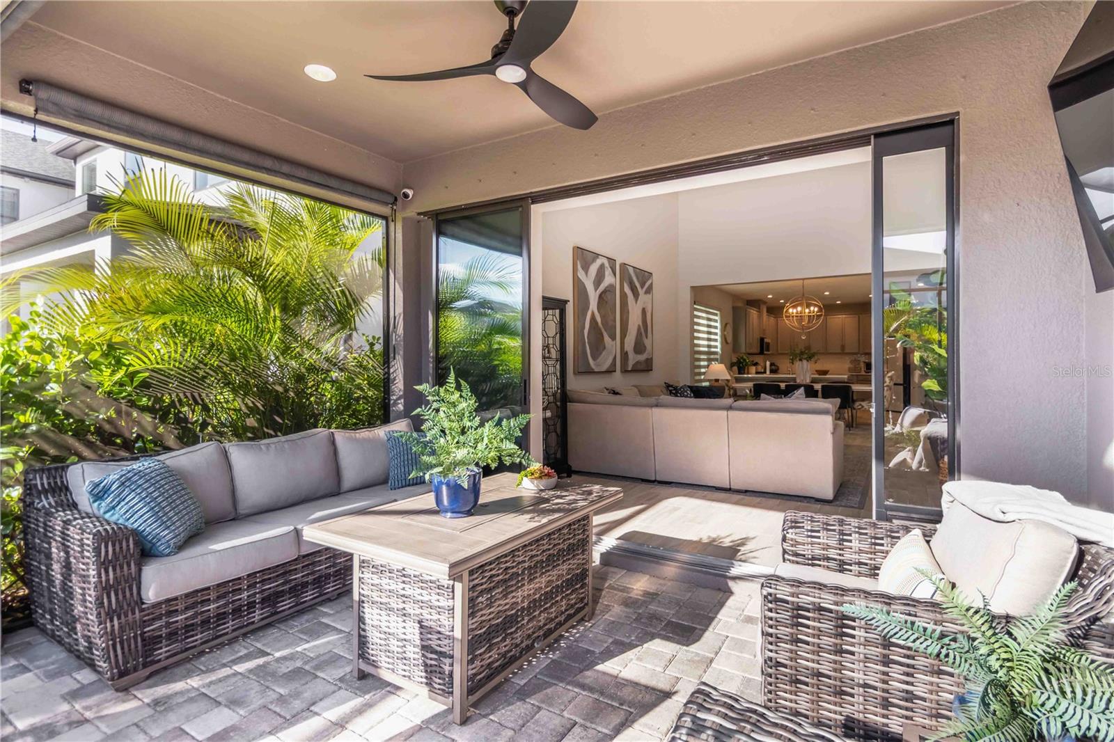 PALMERO - Residential Lease