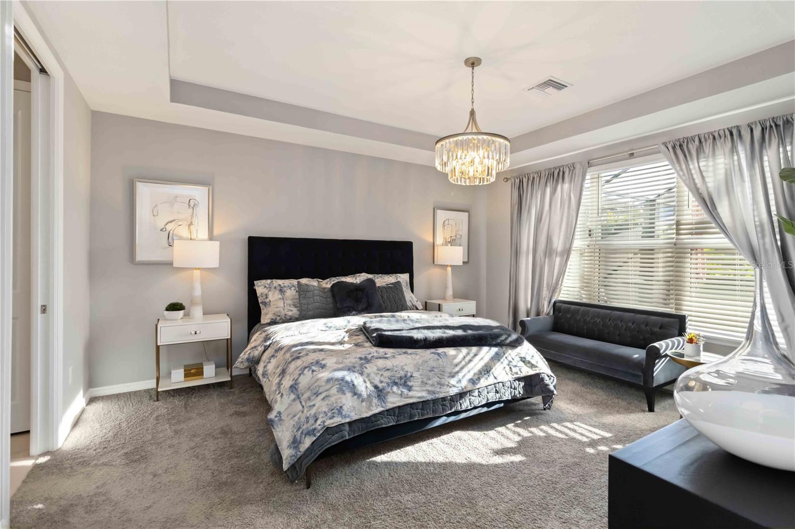 PALMERO - Residential Lease