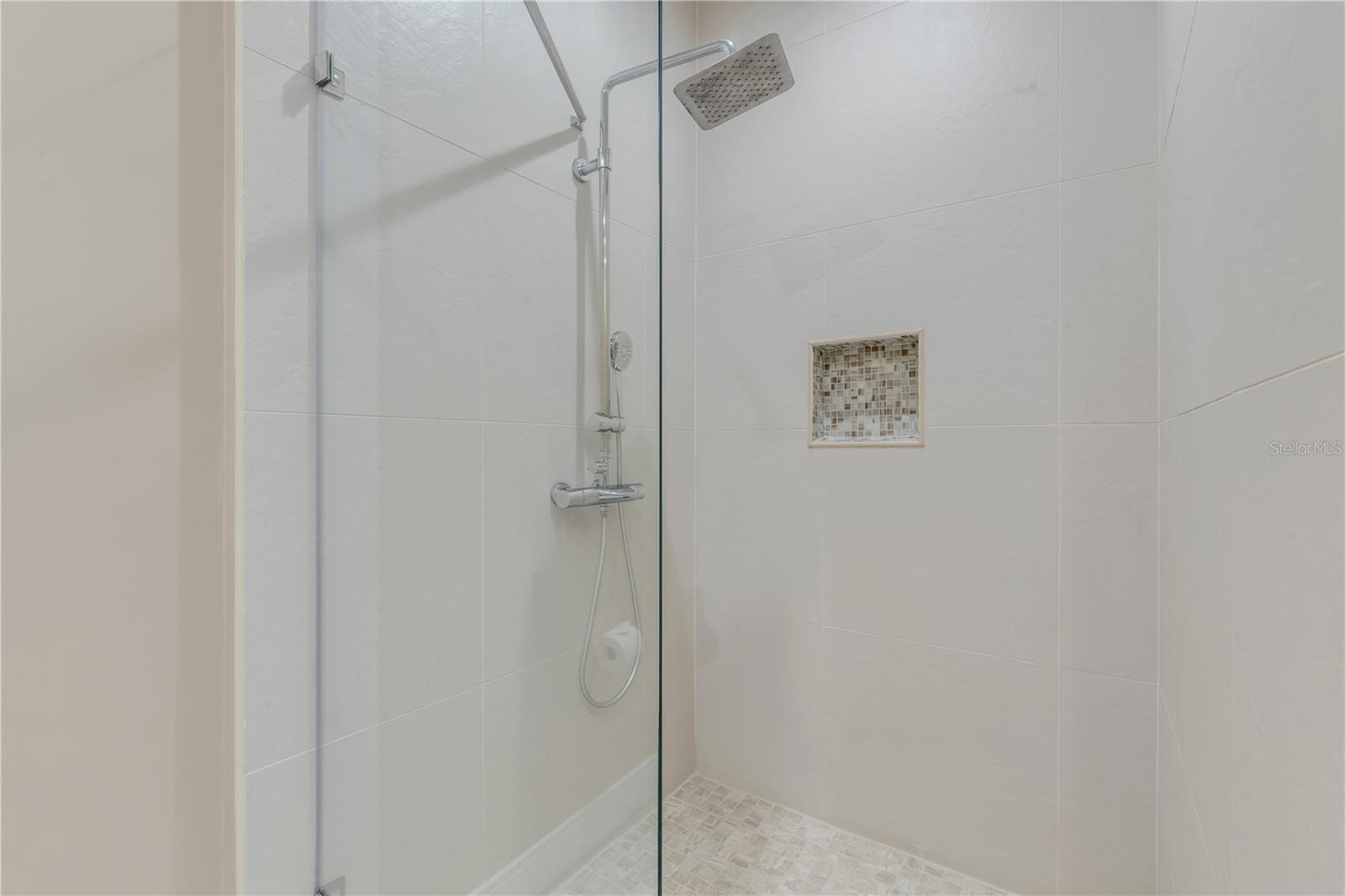 MAGIC VILLAGE RESPORT II - Residential