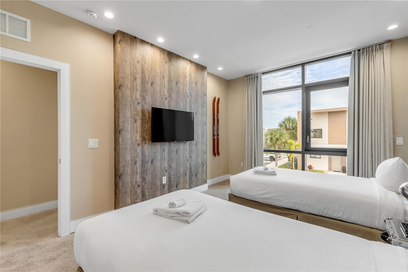 MAGIC VILLAGE RESPORT II - Residential