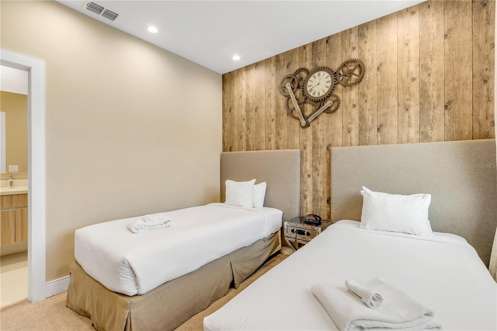 MAGIC VILLAGE RESPORT II - Residential