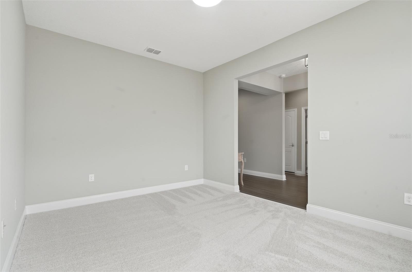 RIVIERA BELLA UN 5 - Residential