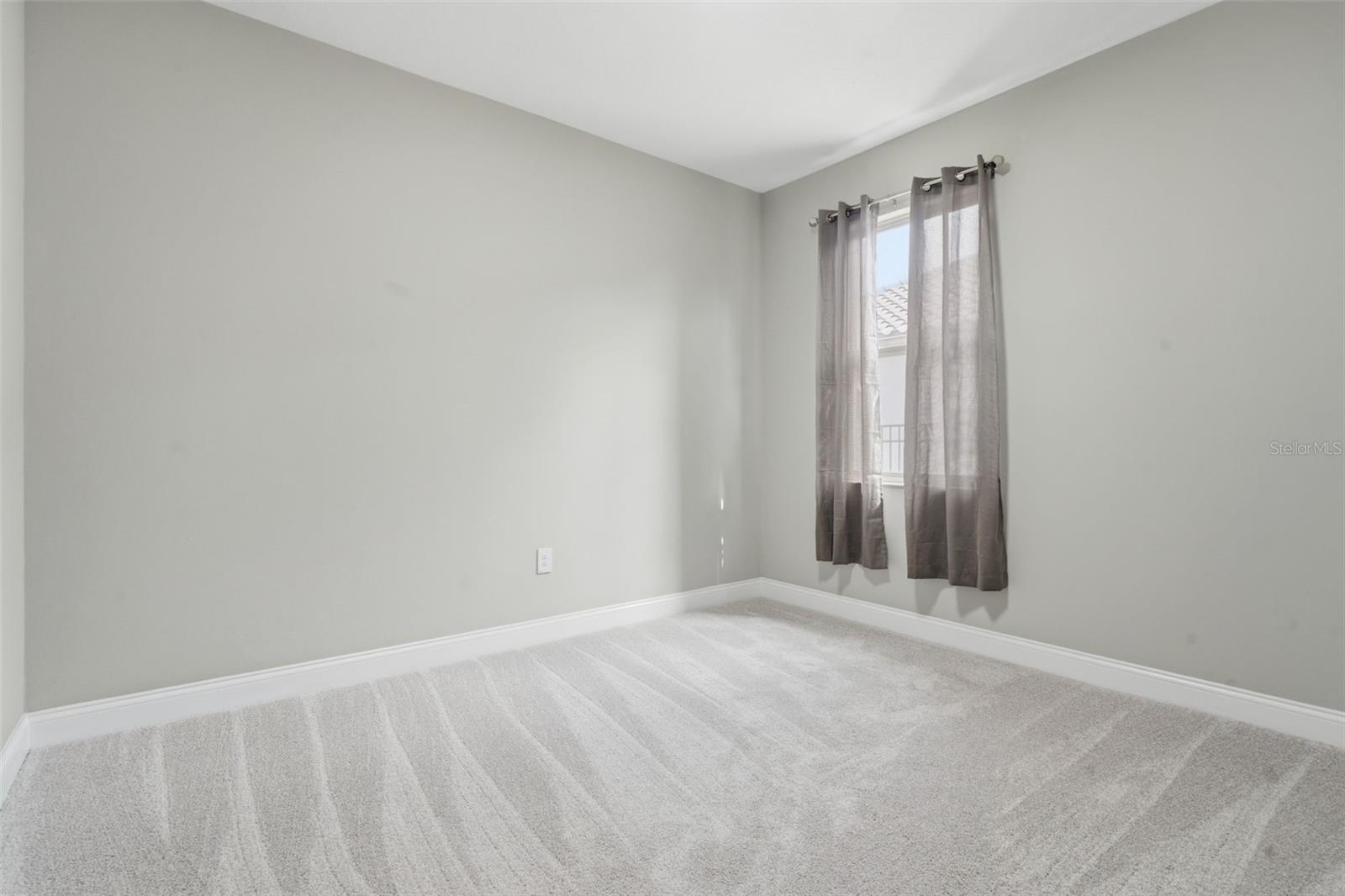 RIVIERA BELLA UN 5 - Residential