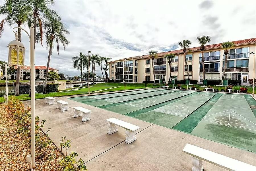 IMPERIAL COVE 11 - Residential Lease