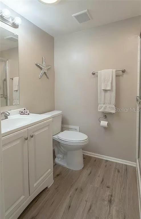 IMPERIAL COVE 11 - Residential Lease