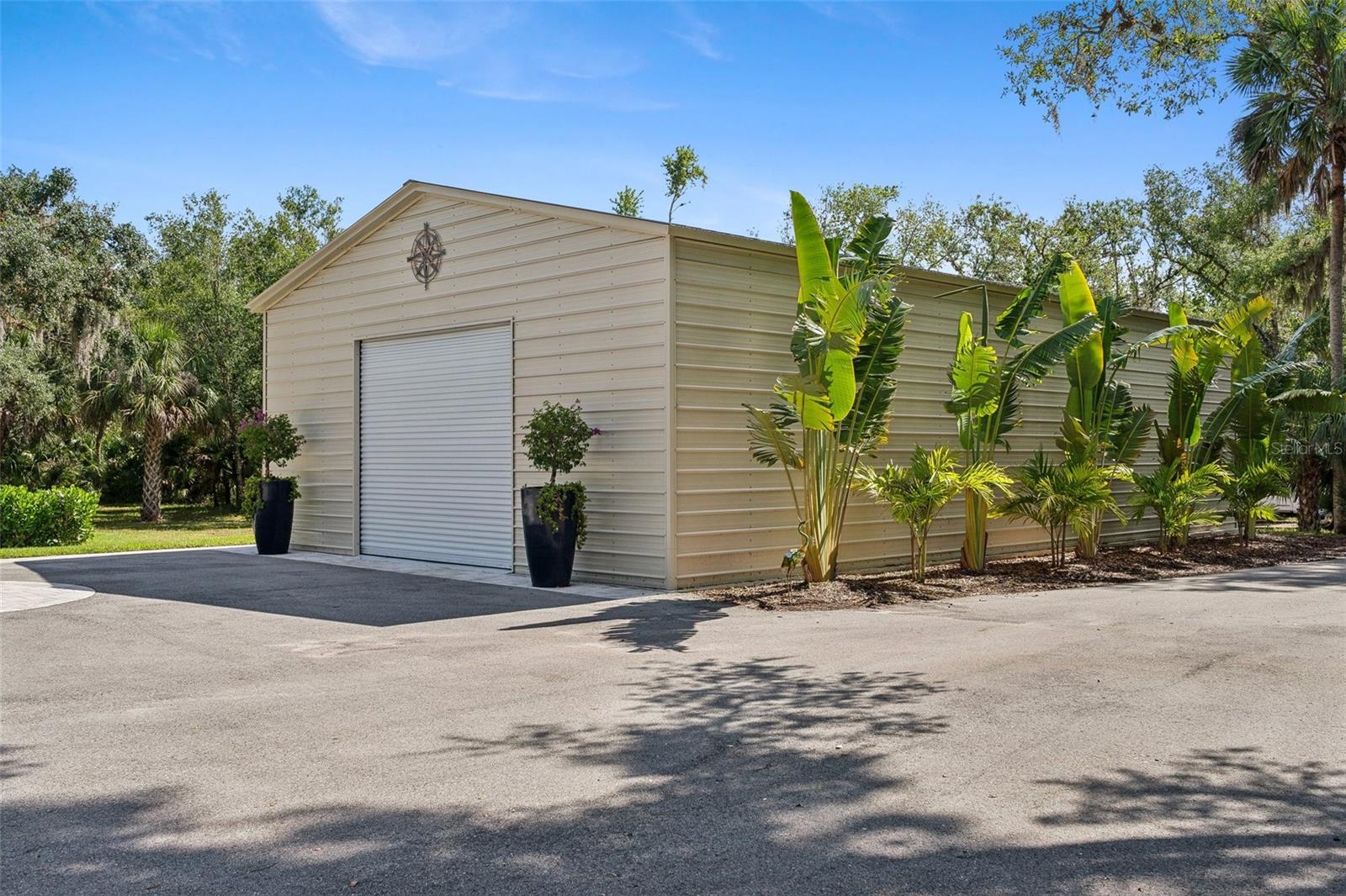 SADDLE OAK ESTATES - Residential