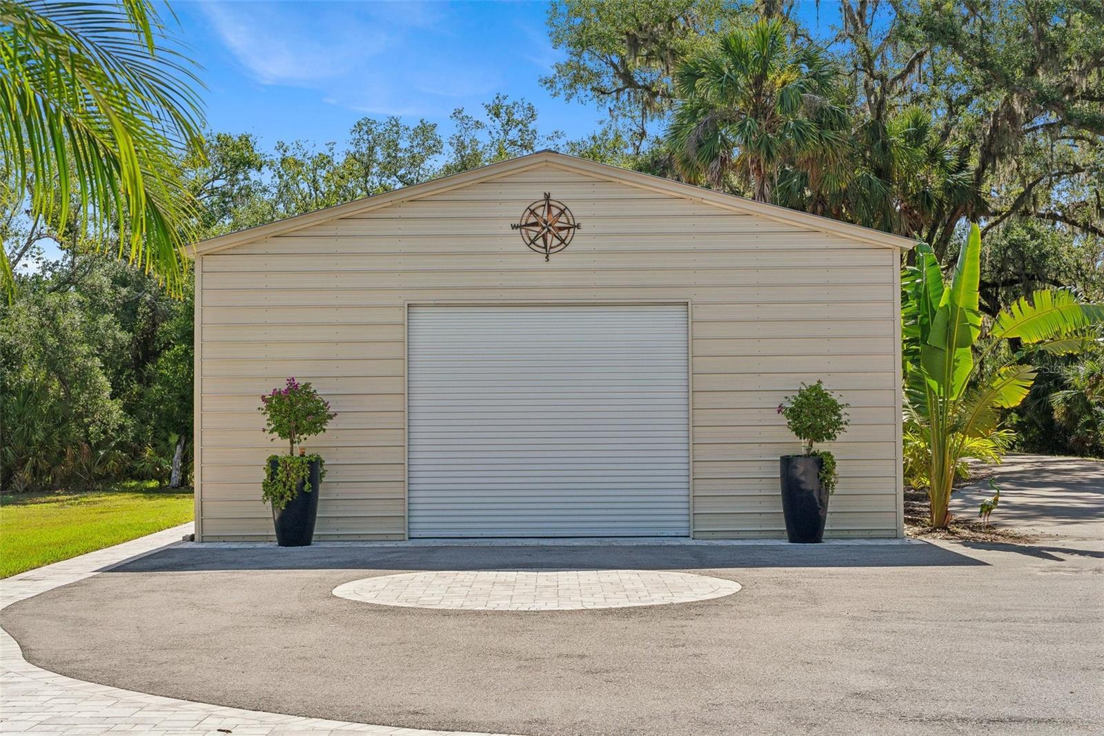 SADDLE OAK ESTATES - Residential