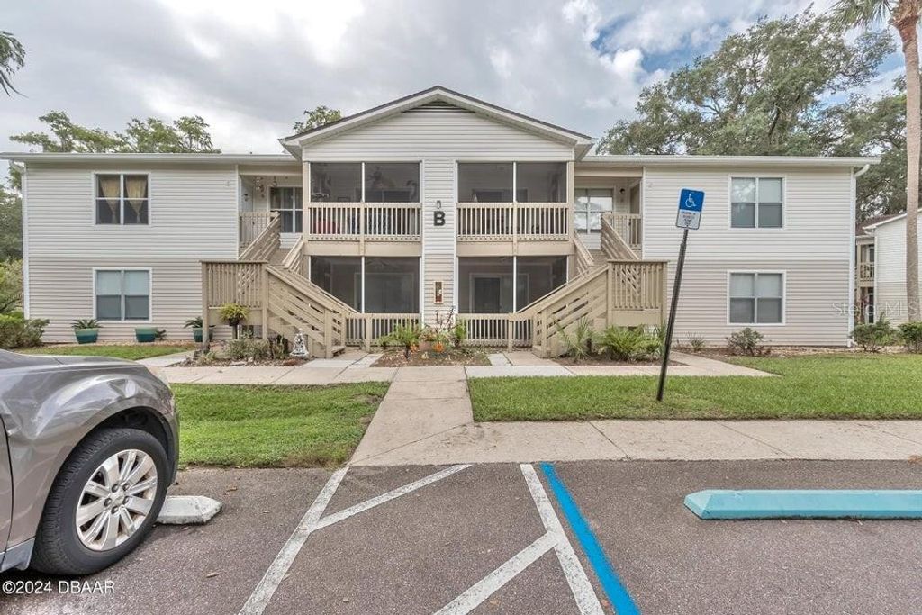 Photo of 1600 Big Tree Road #B7, South Daytona, FL 32119 (MLS # O6410208)