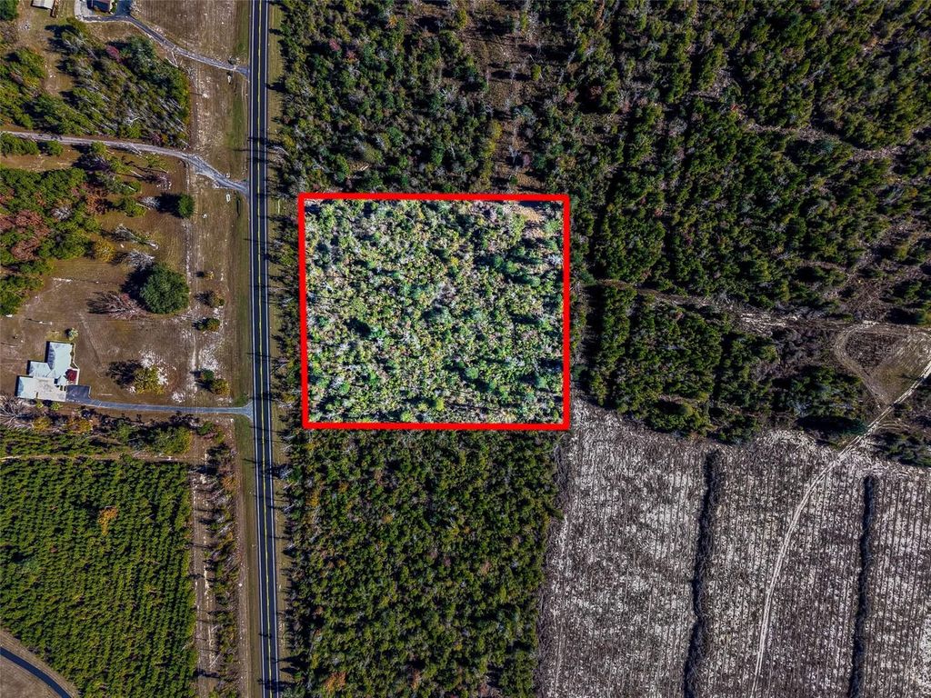 Photo of Us-90, Marianna, FL 32446 (MLS # A4675635)