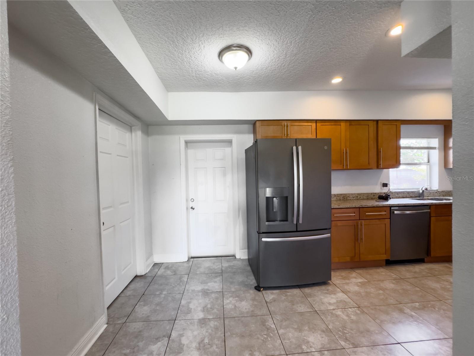 PINE GROVE ESTATES - Residential