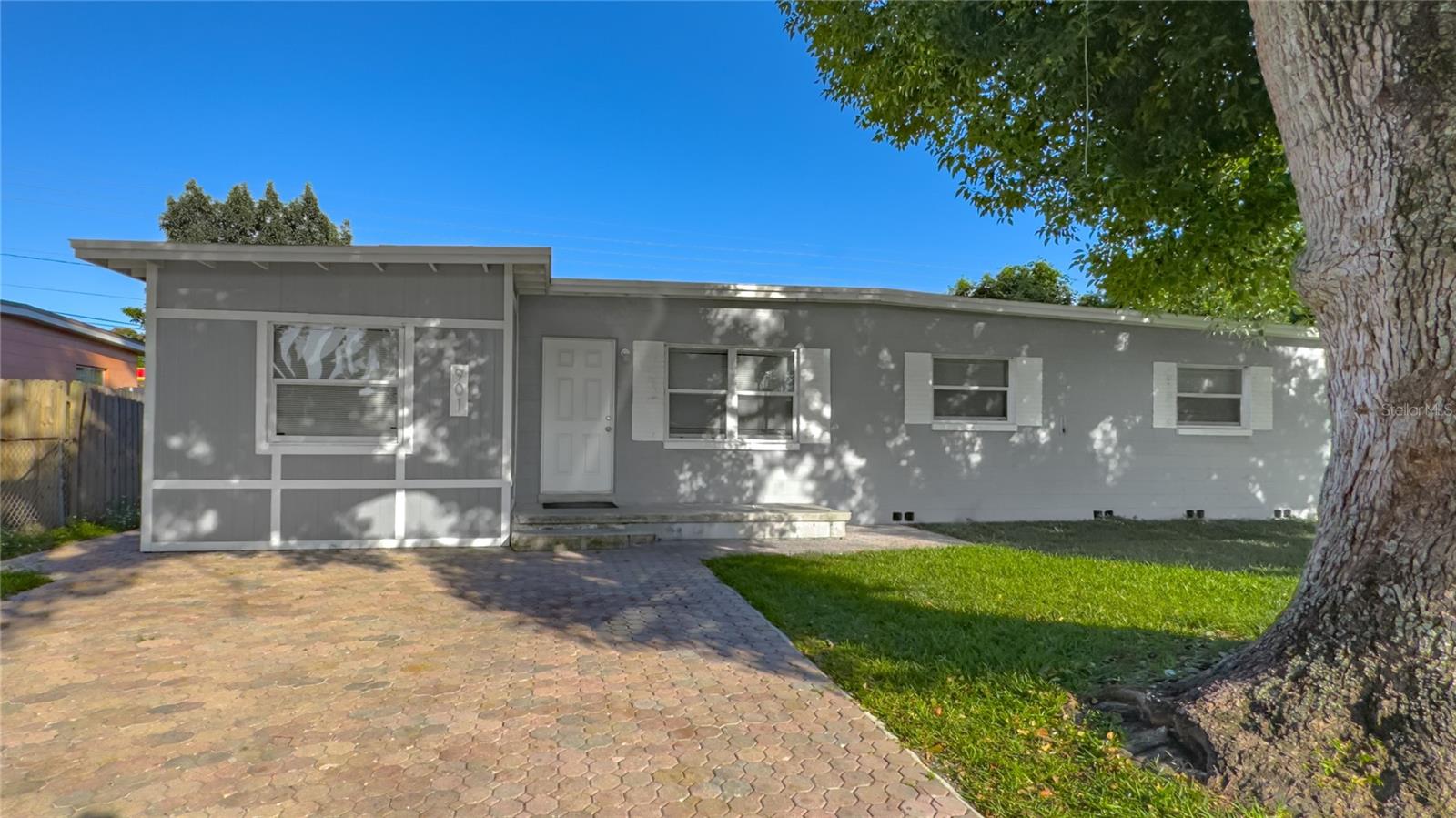 PINE GROVE ESTATES - Residential