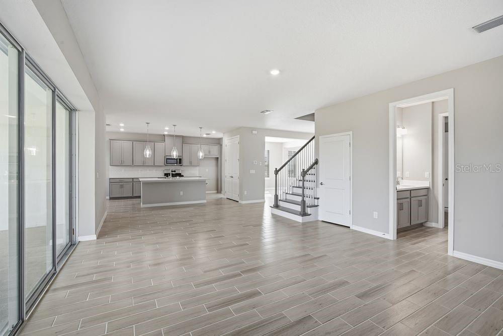 1678 TRAILHEAD LANE