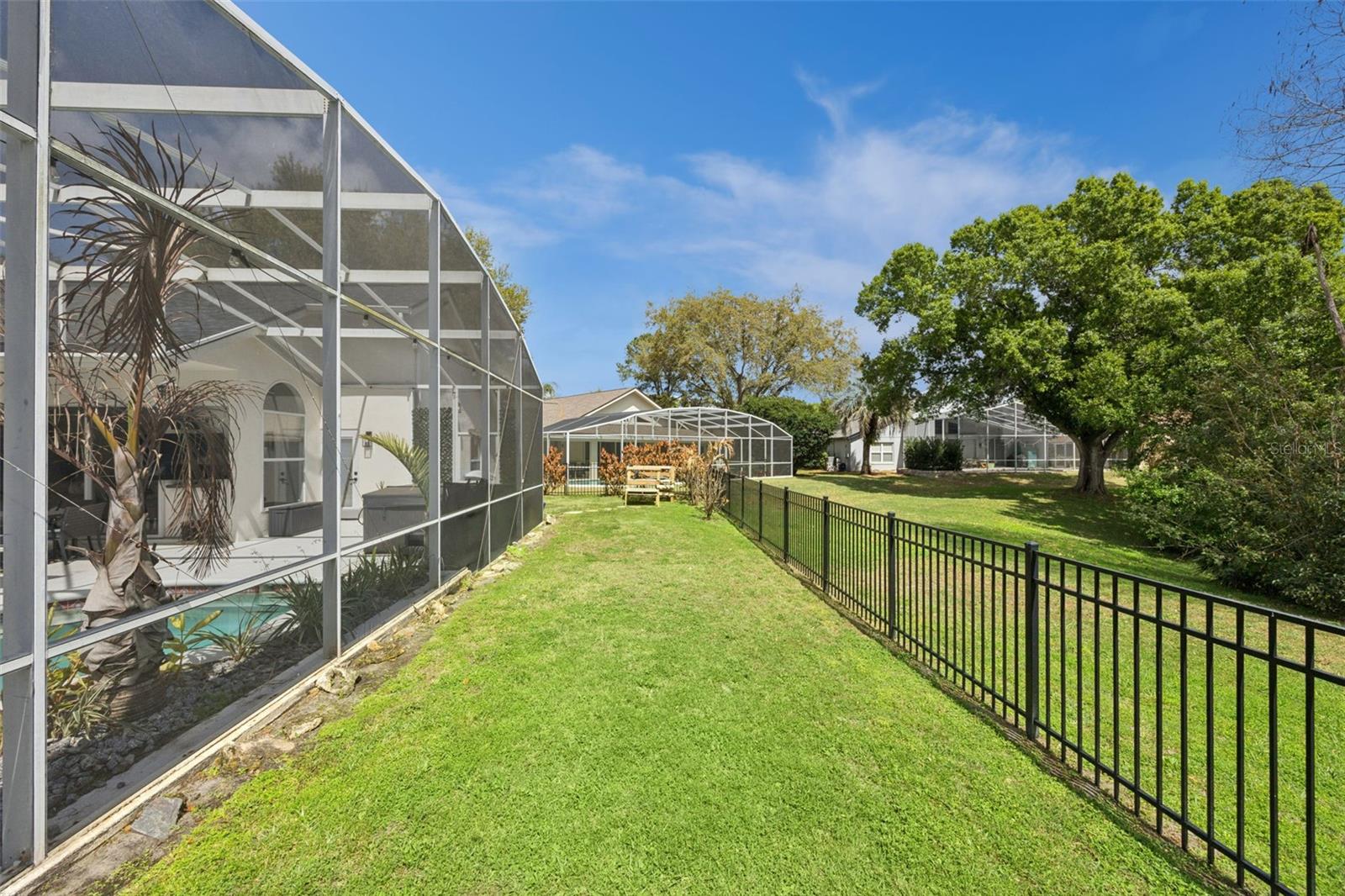 PLANTATION GROVE WEST - Residential