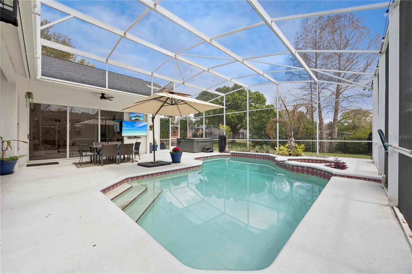 PLANTATION GROVE WEST - Residential