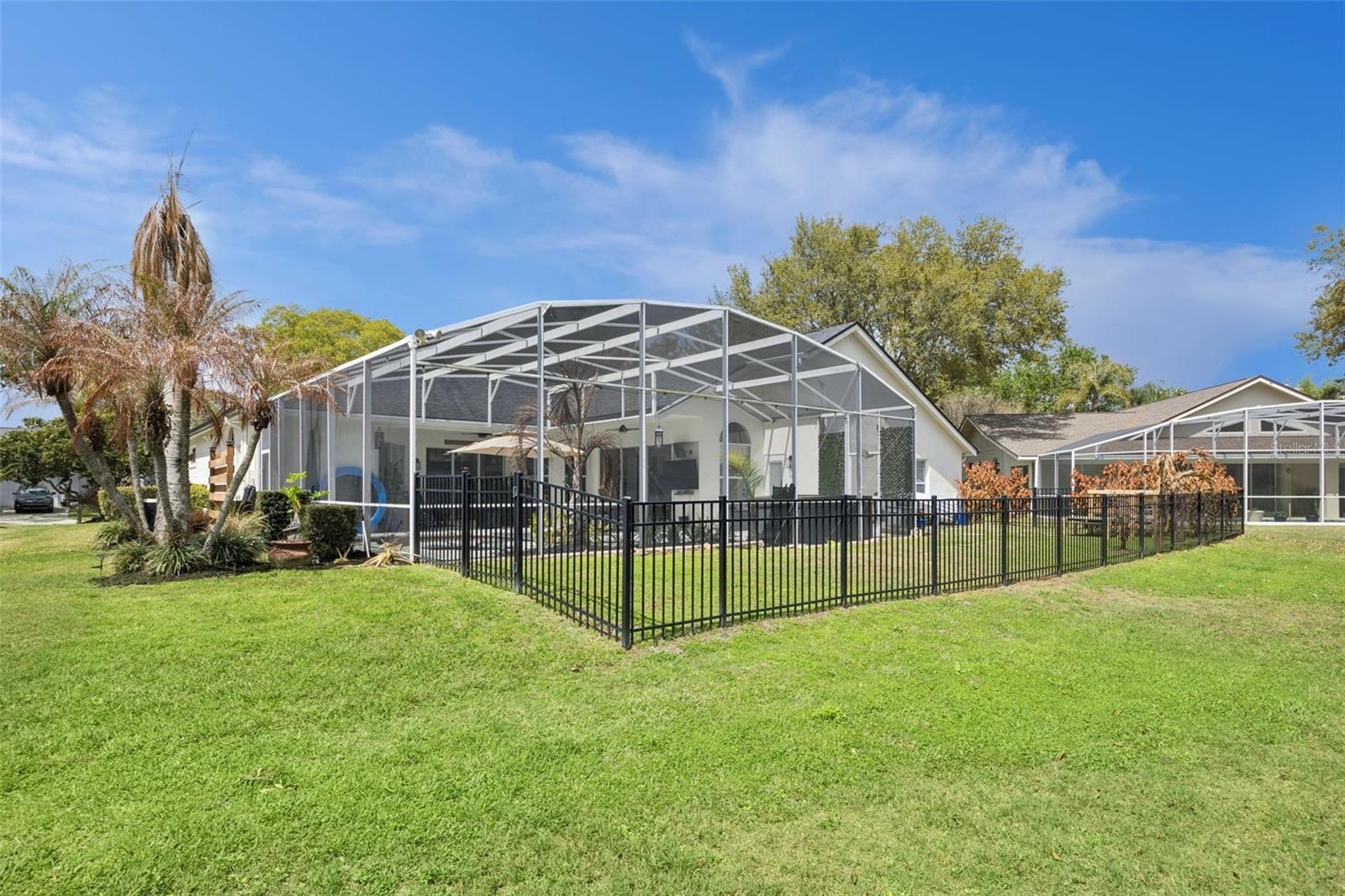 PLANTATION GROVE WEST - Residential