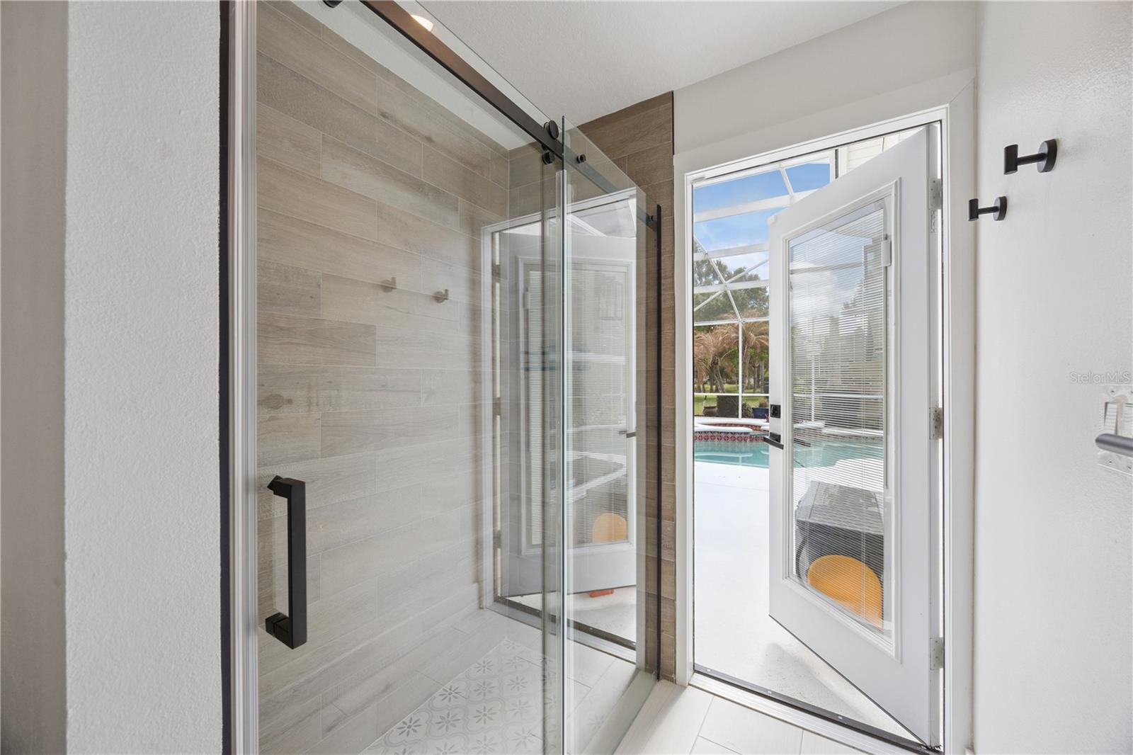 PLANTATION GROVE WEST - Residential