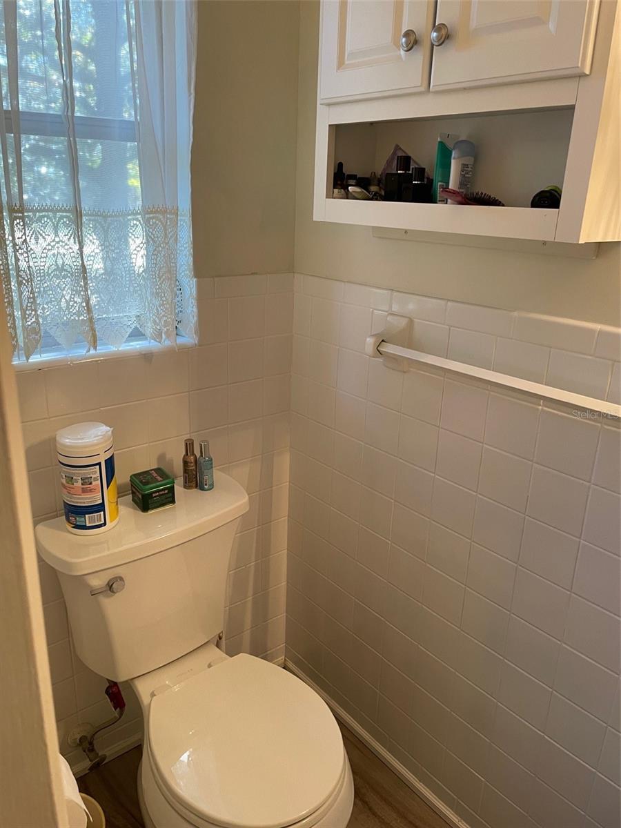 RAINBOW LAKES ESTATES - Residential