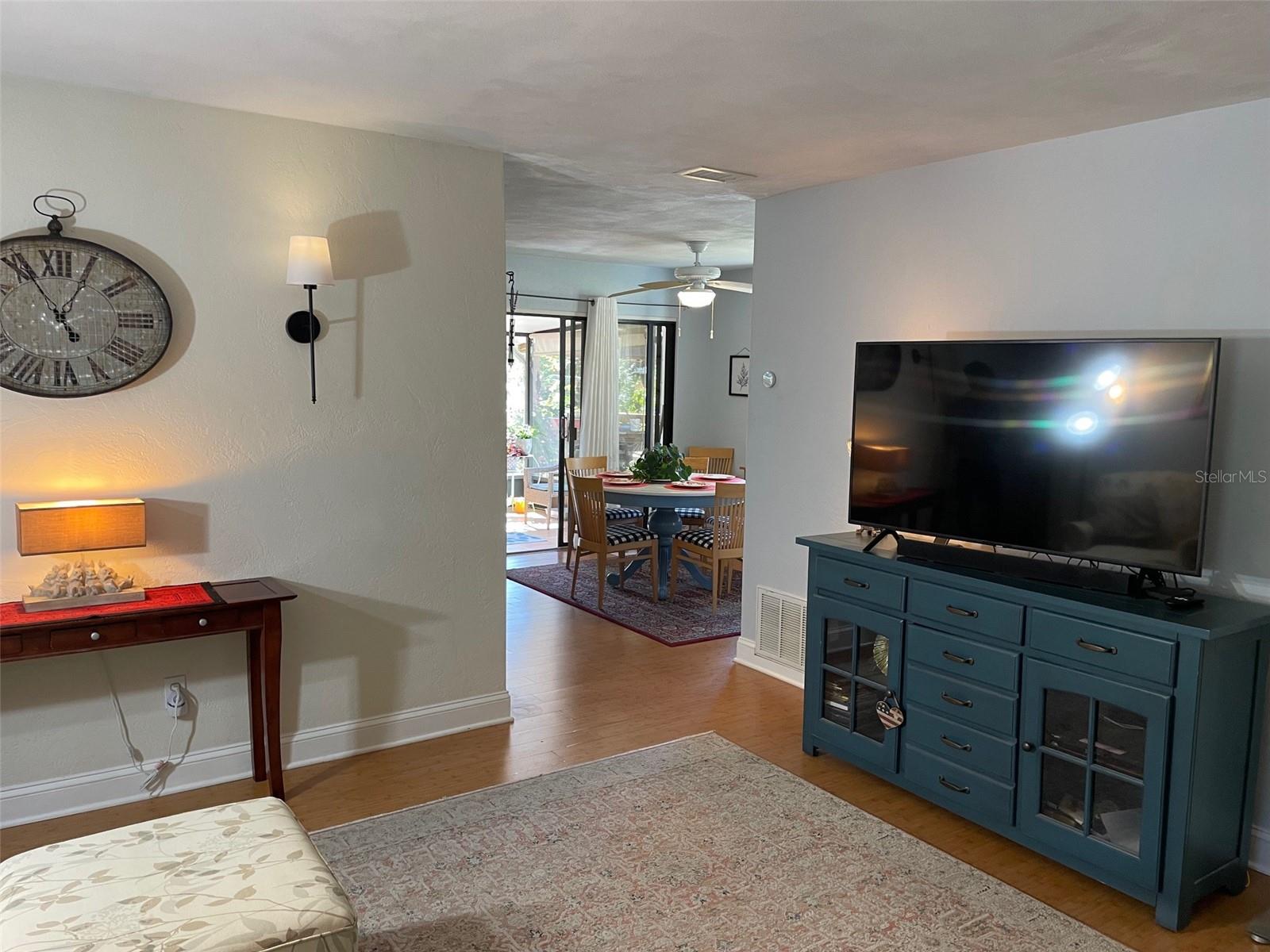 RAINBOW LAKES ESTATES - Residential