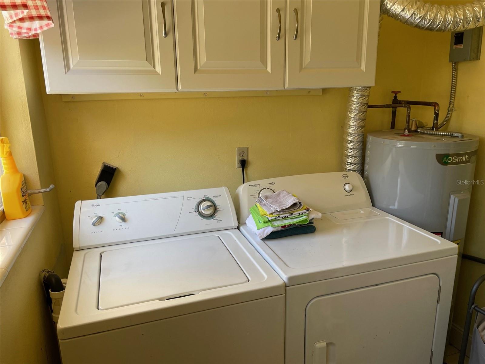 RAINBOW LAKES ESTATES - Residential